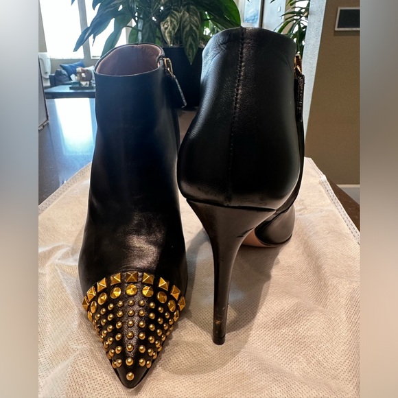 AUTH GUCCI Black Leather Studded Coline Booties Size 37 or 6-6.5 US - Picture 4 of 9
